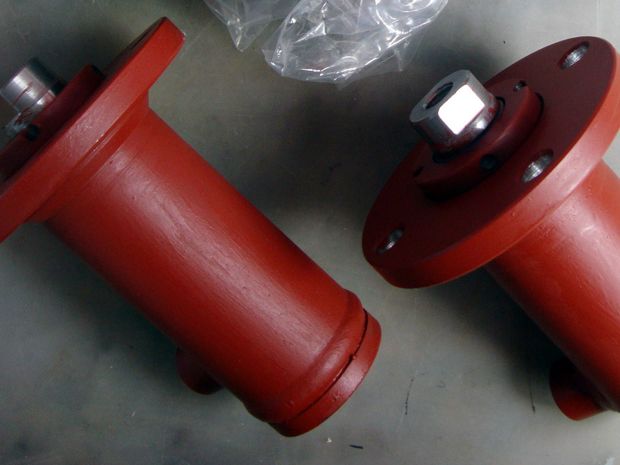 antirotation cylinder
